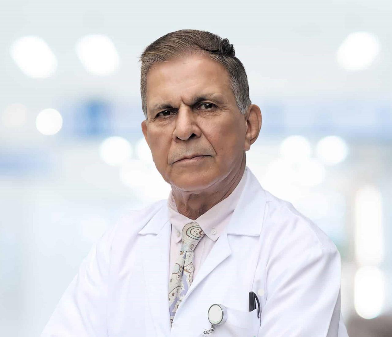 Dr Rajeev Kaushal - Medical Oncologist